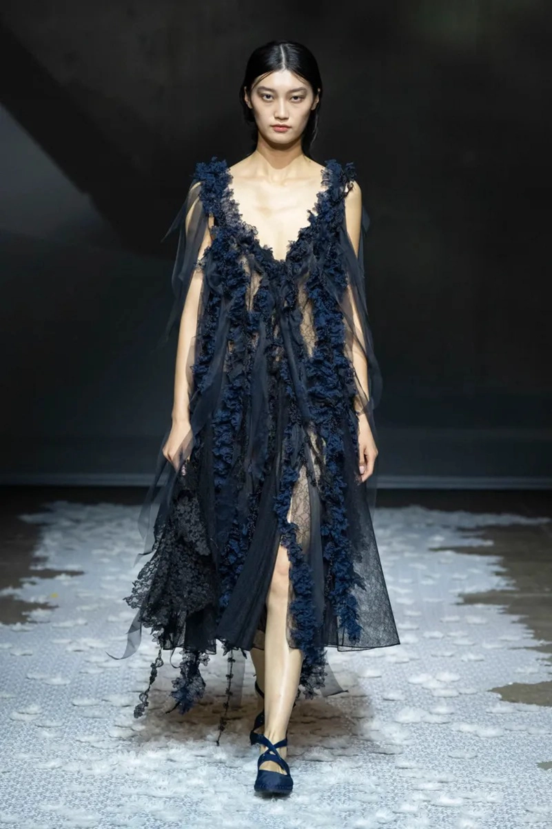 Pauline Dujancourt Spring 2027 Has A Dress For Every Stage Of Heartbreak