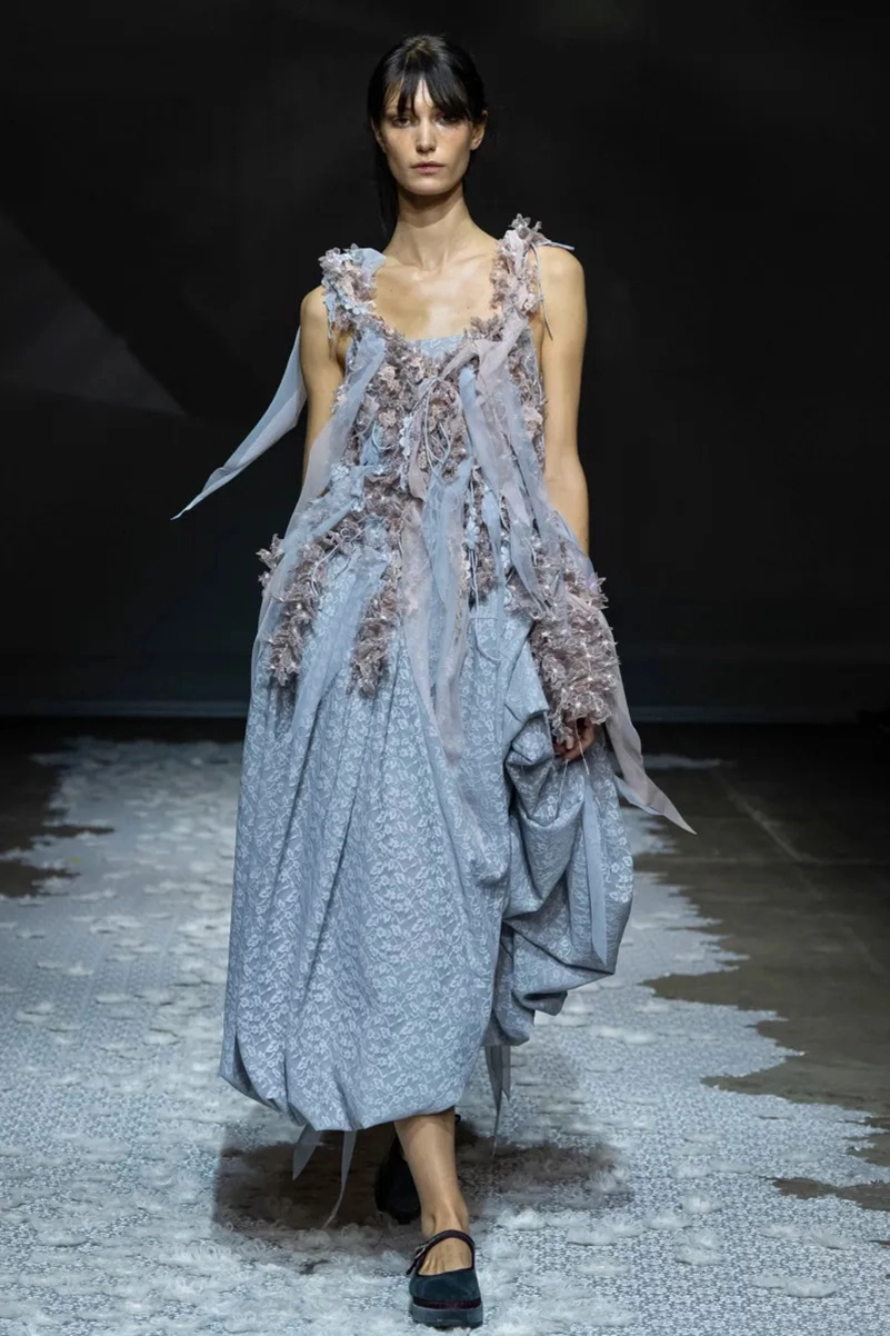 Pauline Dujancourt Spring 2027 Has A Dress For Every Stage Of Heartbreak