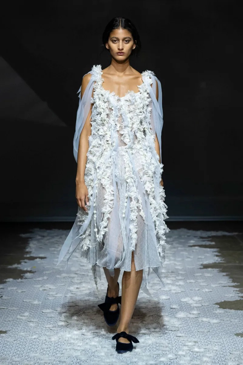 Pauline Dujancourt Spring 2027 Has A Dress For Every Stage Of Heartbreak