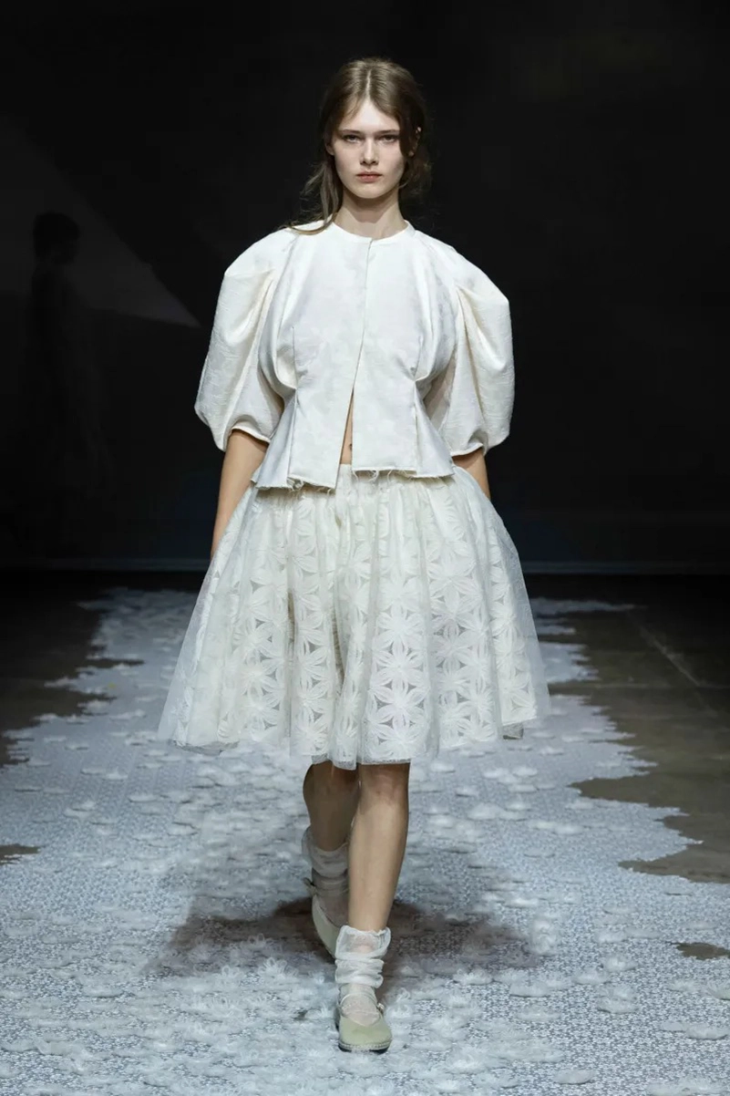 Pauline Dujancourt Spring 2027 Has A Dress For Every Stage Of Heartbreak