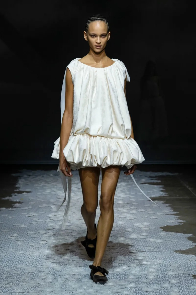 Pauline Dujancourt Spring 2027 Has A Dress For Every Stage Of Heartbreak