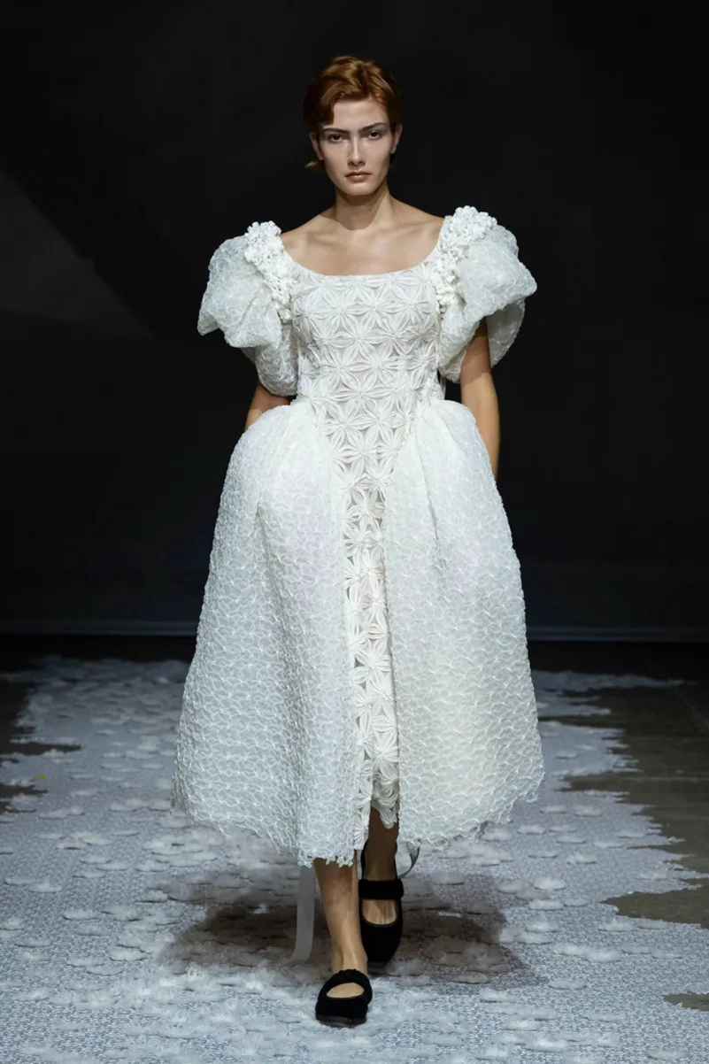 Pauline Dujancourt Spring 2027 Has A Dress For Every Stage Of Heartbreak