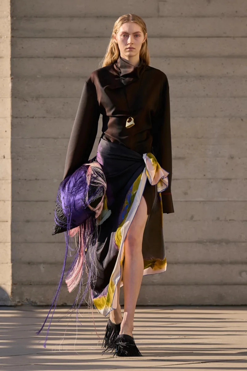 Roksanda Spring 2027 Puts An Arty Spin On The Seven-Day Wardrobe