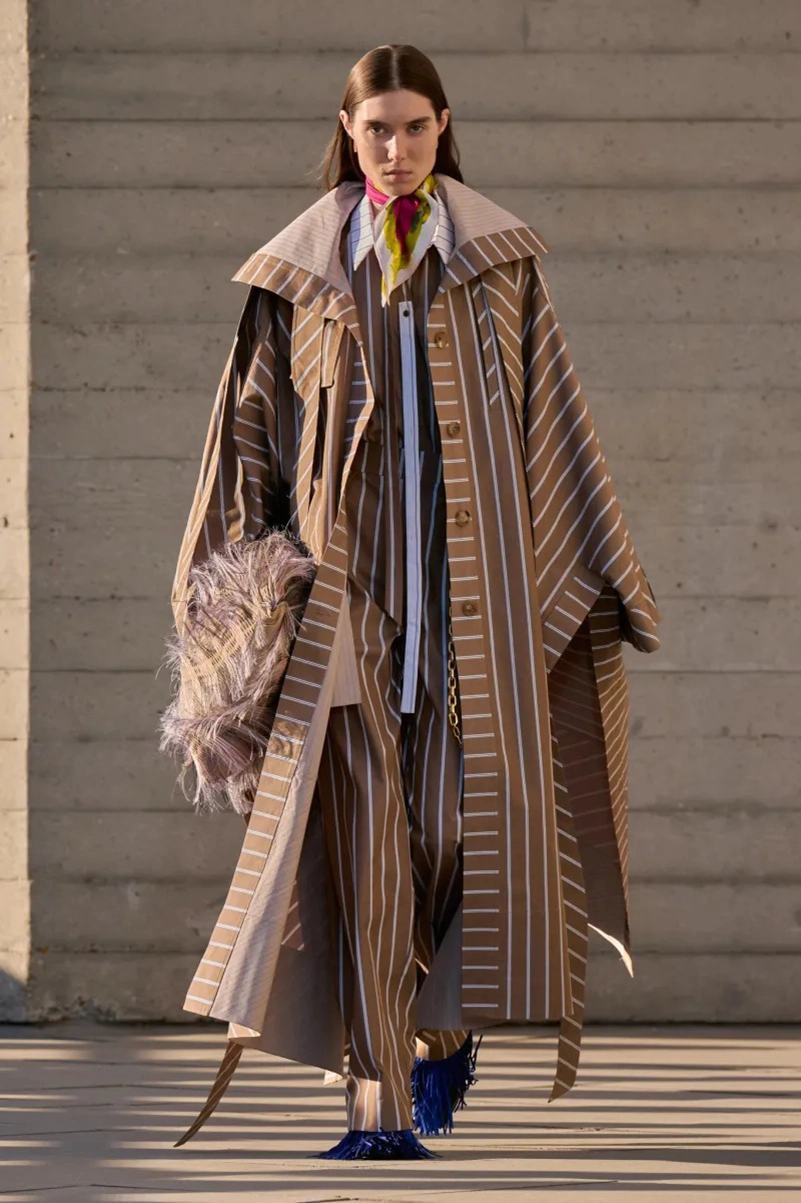 Roksanda Spring 2027 Puts An Arty Spin On The Seven-Day Wardrobe