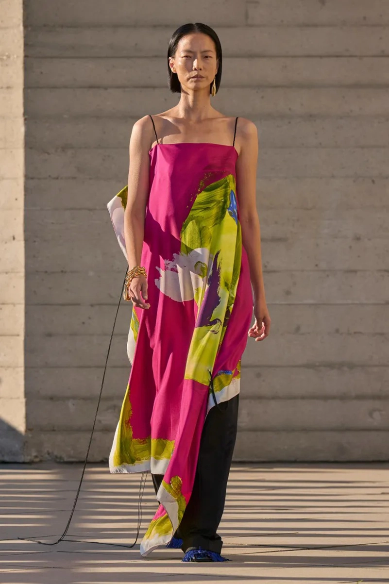 Roksanda Spring 2027 Puts An Arty Spin On The Seven-Day Wardrobe