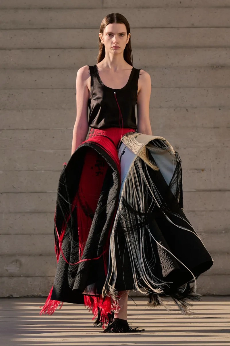 Roksanda Spring 2027 Puts An Arty Spin On The Seven-Day Wardrobe