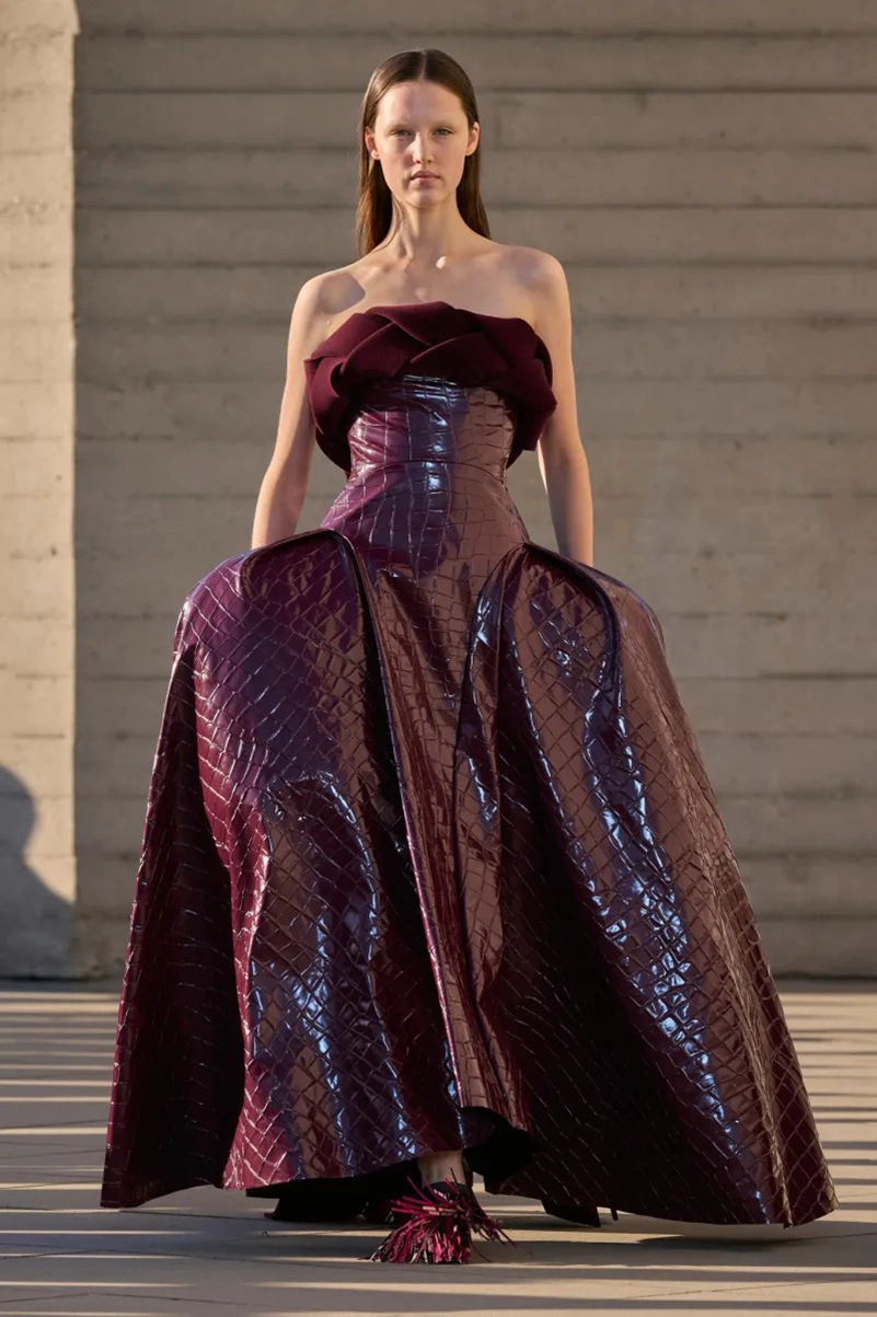 Roksanda Spring 2027 Puts An Arty Spin On The Seven-Day Wardrobe