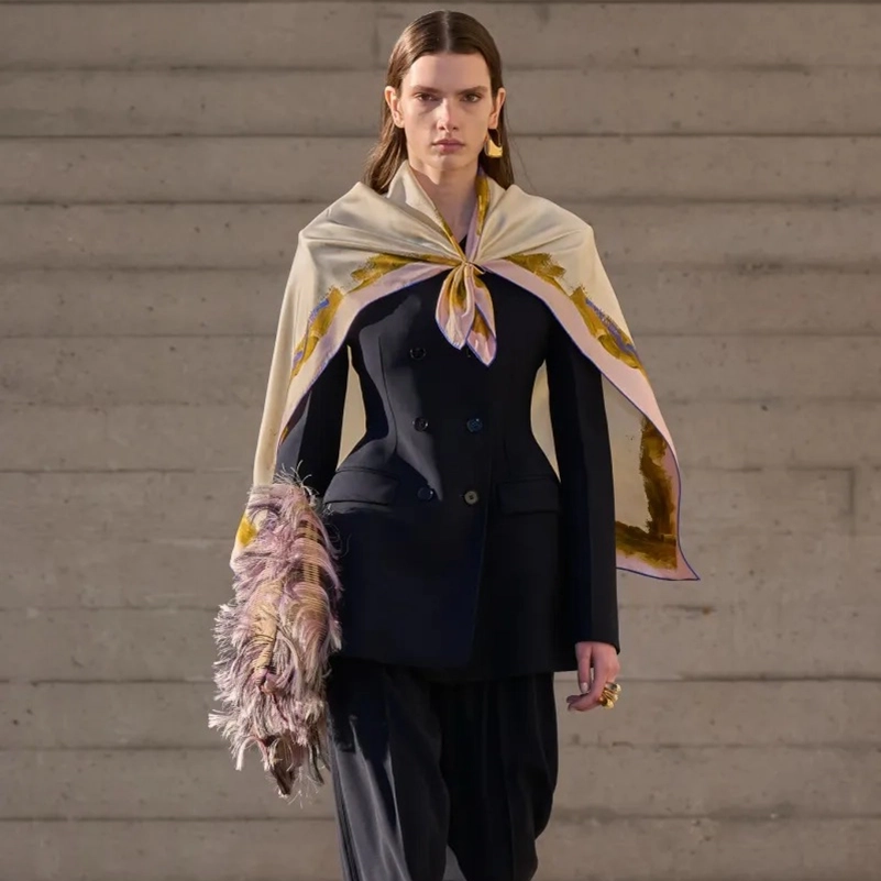 Roksanda Spring 2027 Puts An Arty Spin On The Seven-Day Wardrobe