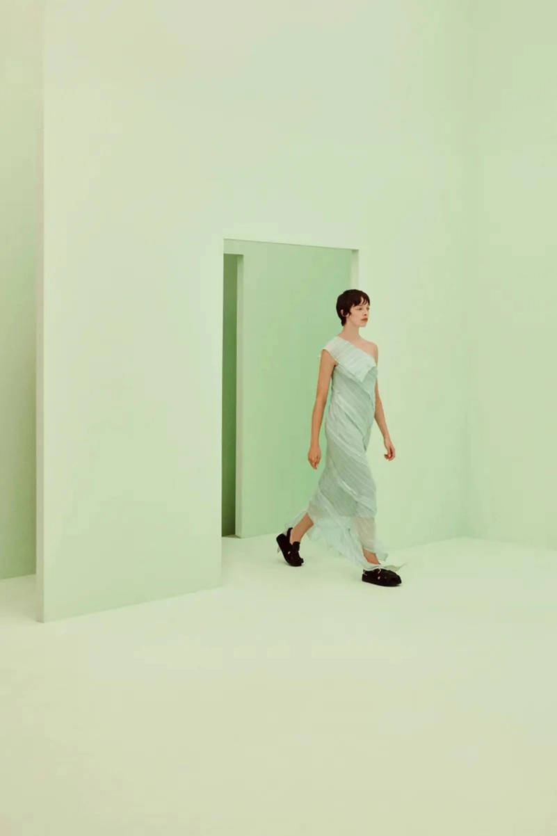Emilia Wickstead Spring 2027 Softens Up With Blurred Florals And Frayed Tweed