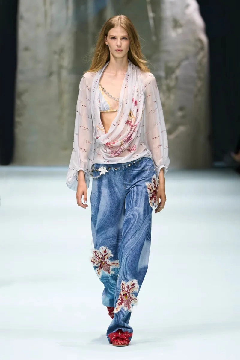 Genny Spring 2027 Gives Boho Dressing a Glamorous Getaway