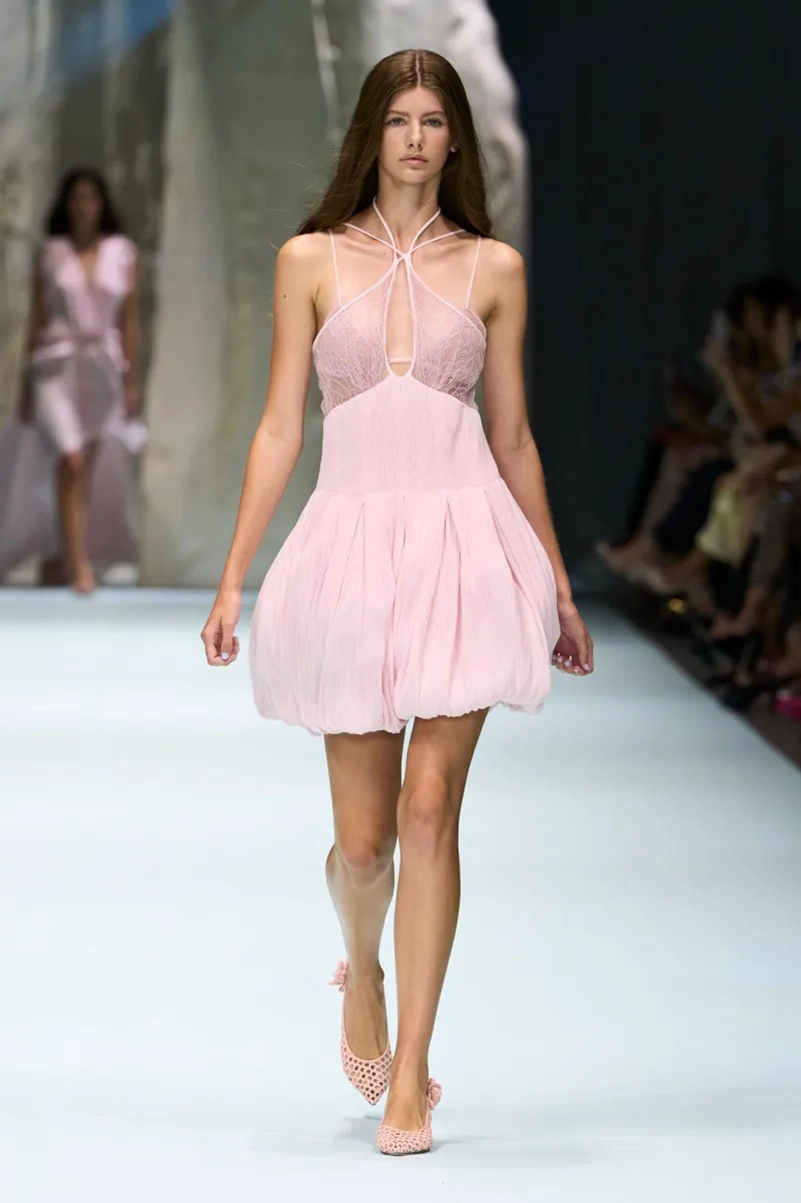 Genny Spring 2027 Gives Boho Dressing a Glamorous Getaway