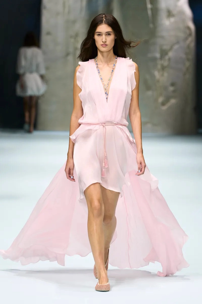 Genny Spring 2027 Gives Boho Dressing a Glamorous Getaway