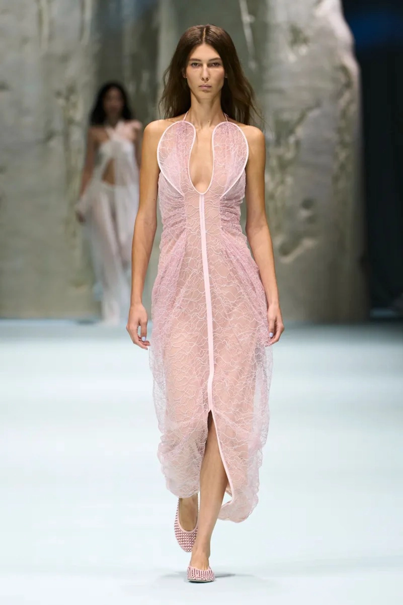 Genny Spring 2027 Gives Boho Dressing a Glamorous Getaway