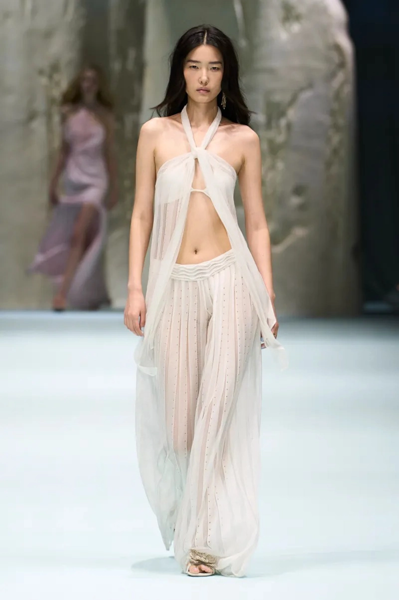 Genny Spring 2027 Gives Boho Dressing a Glamorous Getaway