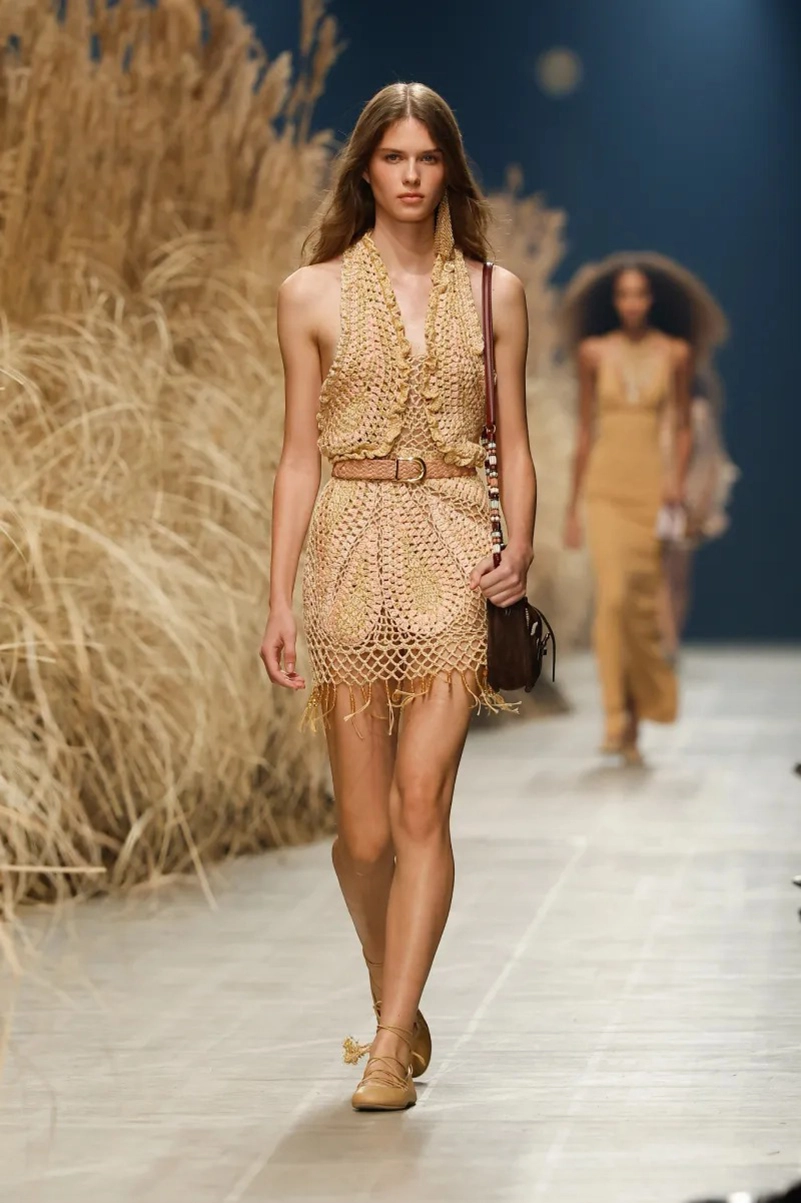 Etro Spring 2027 Gives Its Bohemian Staples A Lighter Touch