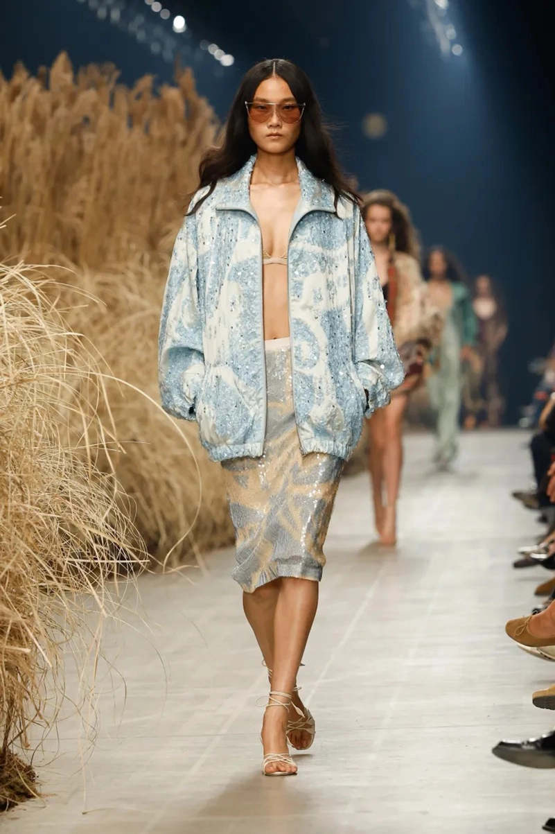 Etro Spring 2027 Gives Its Bohemian Staples A Lighter Touch