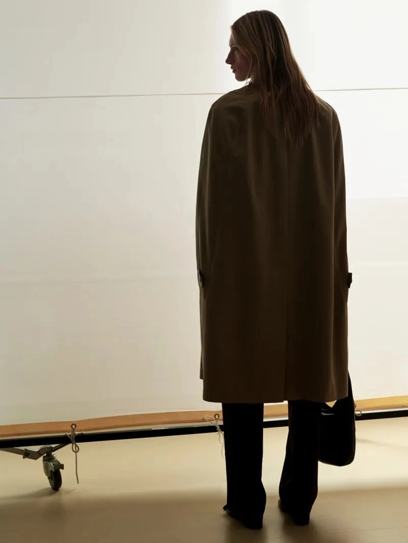Phoebe Philo Spring 2027 Collection F Gives The Everyday Uniform A Progressive Streak