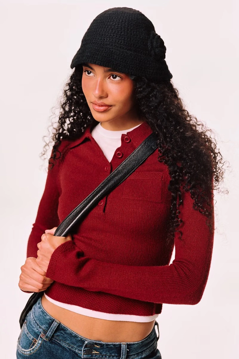 Guizio Brings Striped Sweaters and Cozy Knits to Its With Love Collection