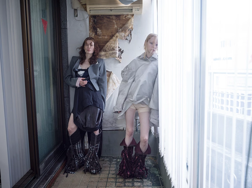 Grounds Manus Is Giving Avant-Garde Footwear A Very Hands-On Makeover